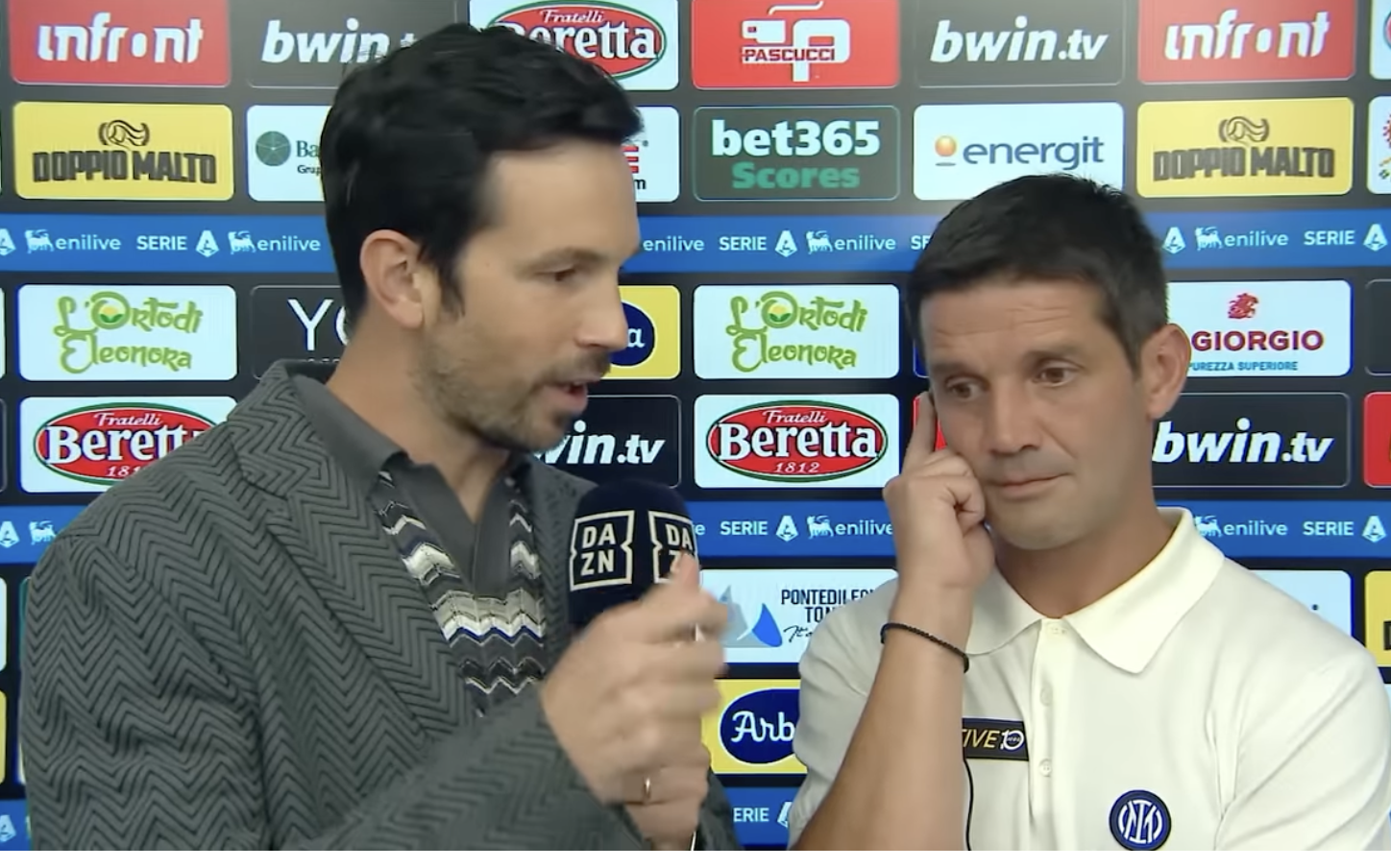 Cristian Chivu, allenatore dell'Inter ai microfoni di DAZN