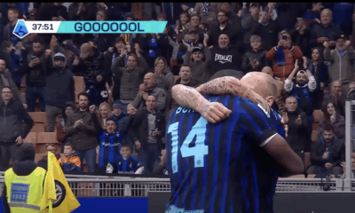 Dimarco e Bonny festeggiano in Inter-Cremonese