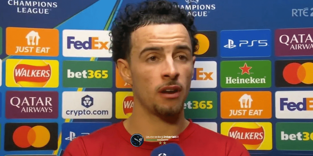 Curtis Jones, centrocampista Liverpool