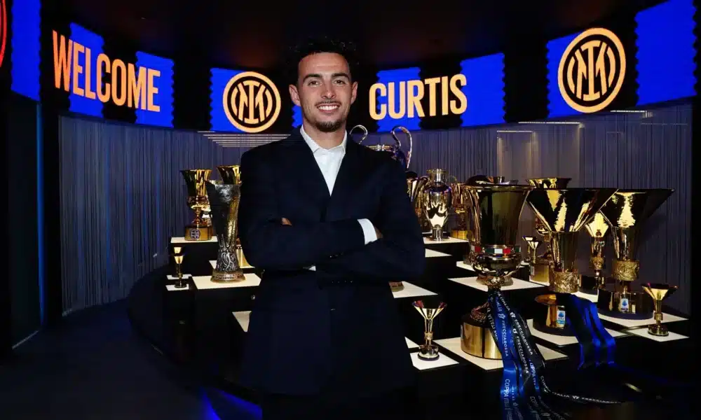 Curtis Jones, nuovo centrocampista dell'Inter (FOTO INTER)