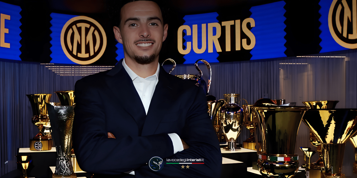 Curtis Jones, centrocampista Inter